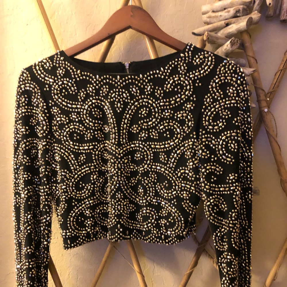 Gold top sequin